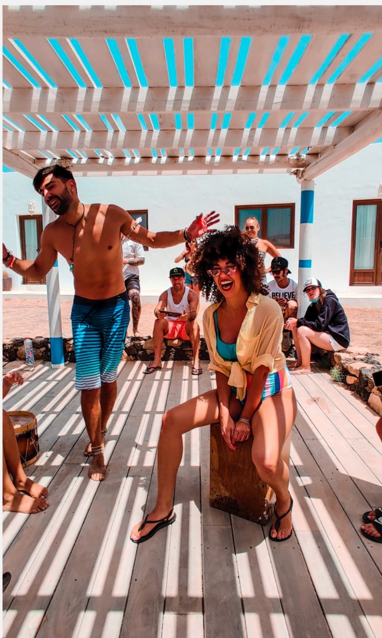 El Vega celebra el Día de Canarias con el estreno de “Mi Paraíso”