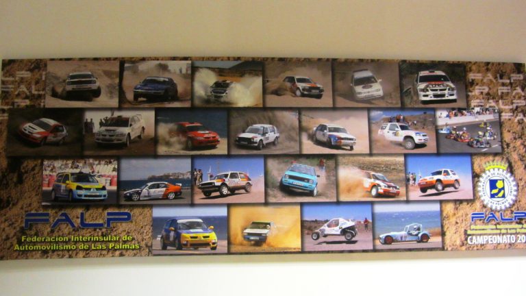 Campaña de recogida de alimentos en el local de la Escudería Telde