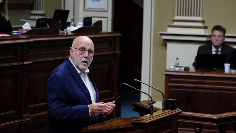 Sí Podemos propone al Gobierno de Canarias no recortar en Educación durante la crisis y que la inversión supere el 5% del PIB desde 2022