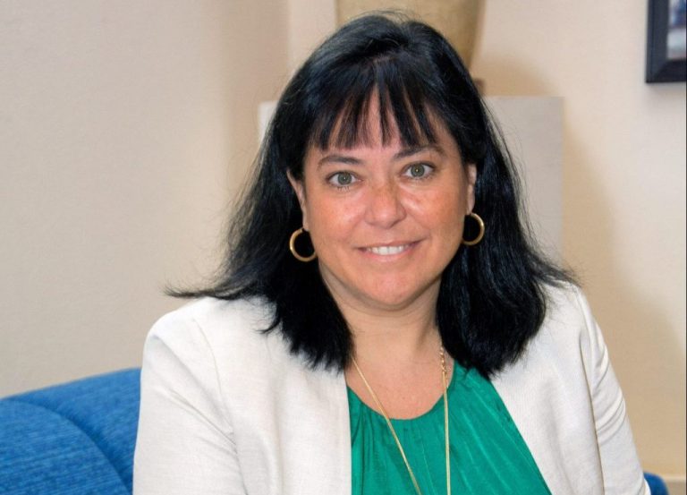 La Vicerrectora Rosa Batista publica en 'The Conversation' un artículo sobre la cooperación entre competidores en el Turismo en tiempo de crisis