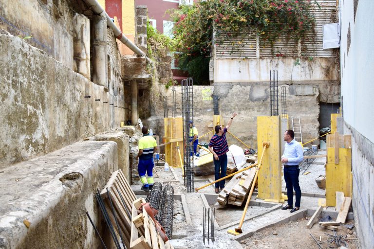 Avanzan las obras de construcción de un nuevo espacio público dedicado a las troneras