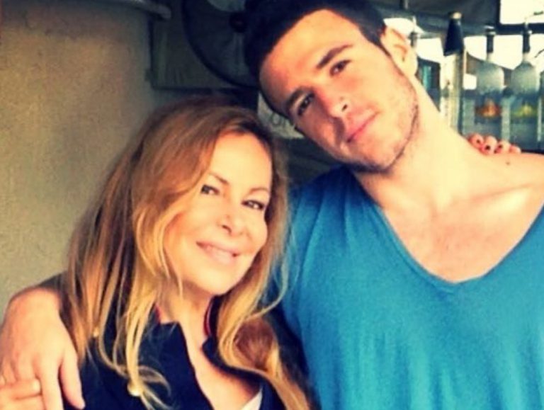 Ana Obregón publica un emotivo mensaje en el día que su hijo Alessandro hubiera cumplido  28 años