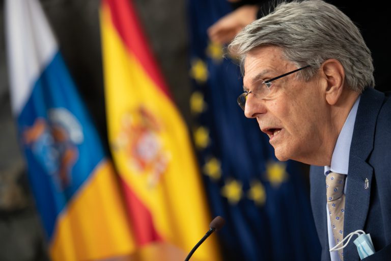 El portavoz del Gobierno recuerda que “mientras estemos en crisis sanitaria nos van a hacer falta muchas normas” para regular la convivencia