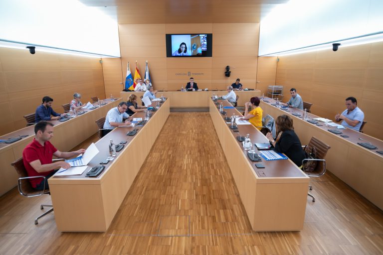 El proyecto MACLAB-PV abre virtualmente las puertas del Laboratorio de Células fotovoltaicas del ITER (SiCellLab)