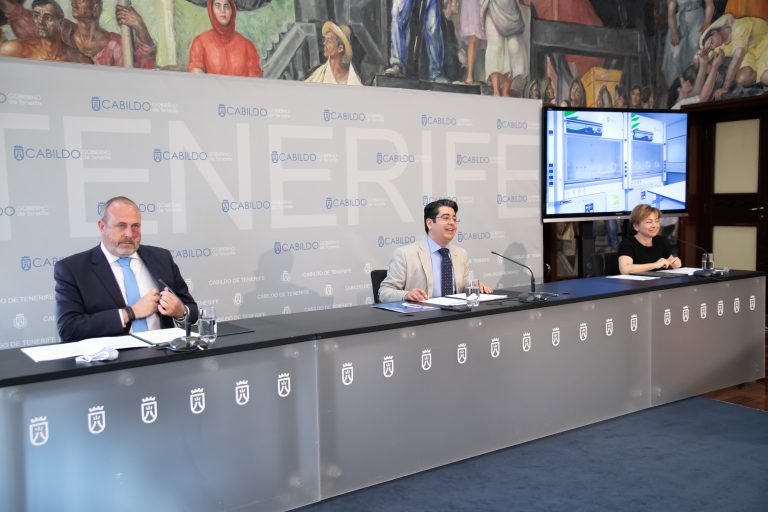 El Cabildo y la ULL impulsan la transferencia de la I+D+i en nanotecnología a las empresas