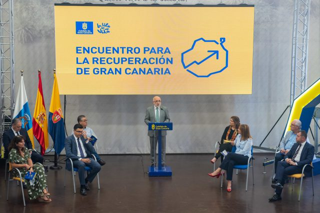 50015762656 3c3ad3681f k