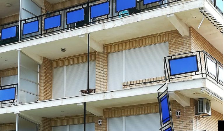 Muere en Denia tras caer del balcón cuando intentaba coger unas llaves