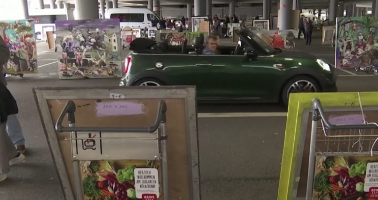 Transforman el aparcamiento de un aeropuerto alemán en un gran museo