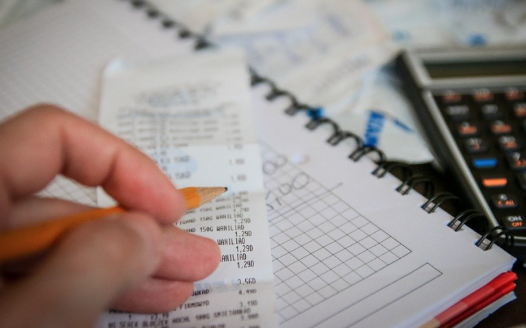 Los abogados de familia piden suspender el IVA para divorcios e impagos por el Covid-19