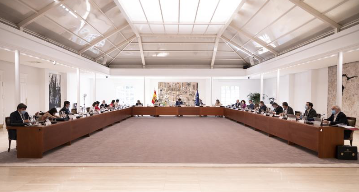 El Gobierno descarta otro estado de alarma pese a los nuevos brotes de contagios por Covid-19