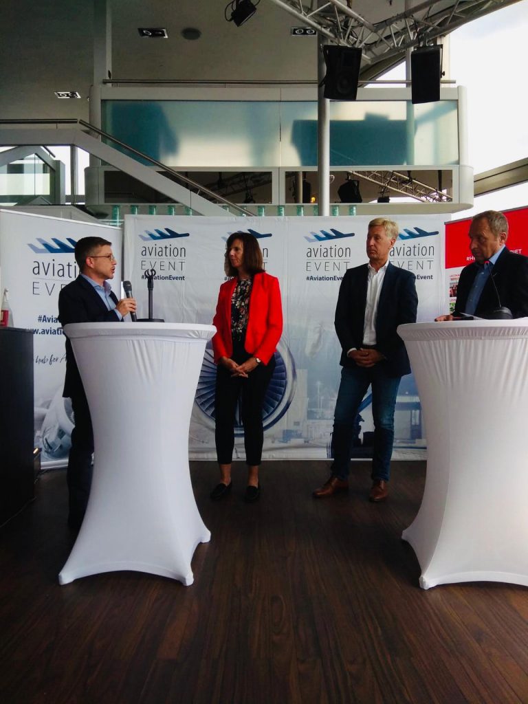 Tenerife defiende su seguridad en destino en un encuentro con aerolíneas en Alemania