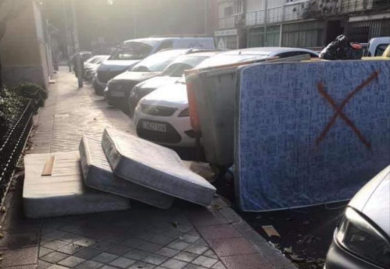 El Ayuntamiento de Madrid recoge más de 17.000 colchones en la calle durante la pandemia