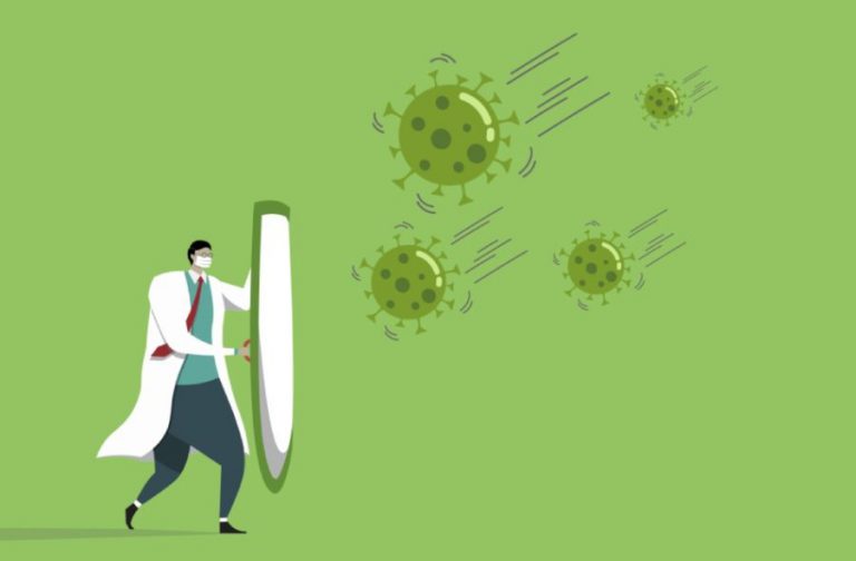 «Los farmacéuticos han sido claves para poder superar y gestionar esta pandemia»