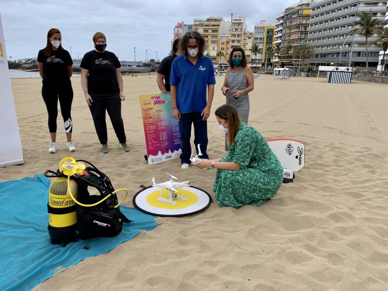 El Verano Joven de Las Palmas de Gran Canaria ofrece 1.116 plazas gratuitas para actividades al aire libre, talleres y cursos online