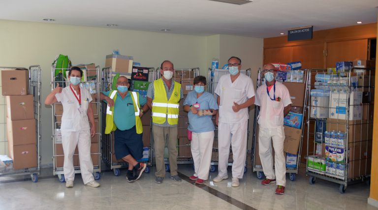 El Insular-Materno Infantil colabora con el Banco de Alimentos con 1.700 kilos de comida 