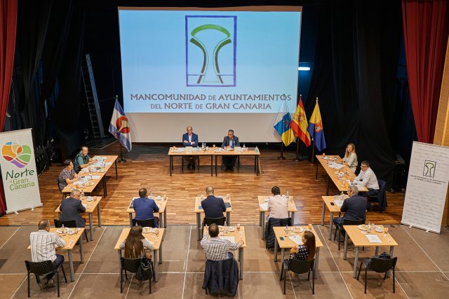 El Norte de Gran Canaria intensifica los controles de vertidos ilegales de residuos 1 ReunionMancomunidad Delegado del Gobierno