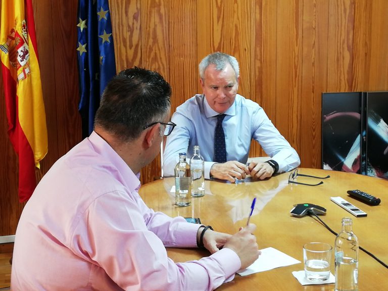 La Consejería de Obras Públicas, Transportes y Vivienda y AENA planifican la organización de los aeropuertos canarios para afrontar el incremento de vuelos con la desescalada