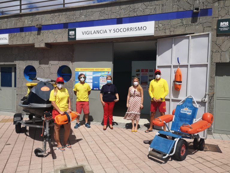 El Ayuntamiento activa el servicio de salvamento y socorrismo de la playa del Burrero para el verano