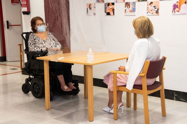 Los centros de El Pino, Taliarte, el Sabinal y el Dermatológico comenzaron a recibir visitas de 45 minutos con cita previa 1 eG2bhh6g