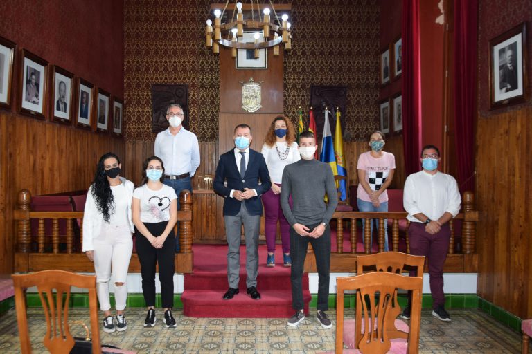 Socorristas formados por el Ayuntamiento vigilarán las playas de Gáldar