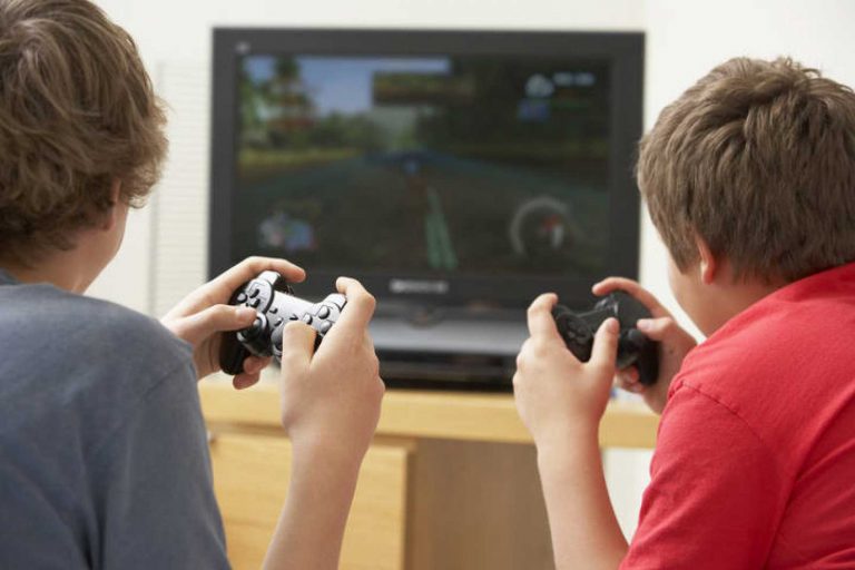 Contrato, con nuestros hijos, para jugar a videojuegos en la nueva normalidad