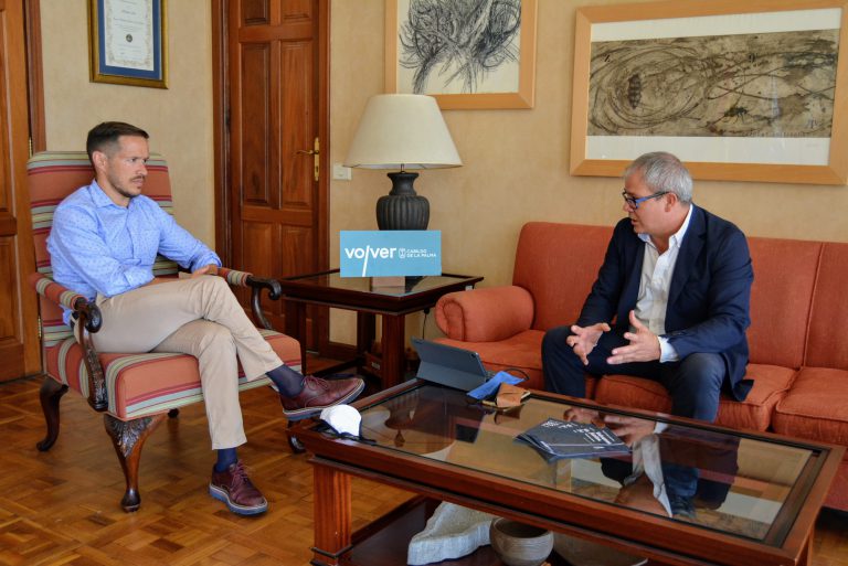 Casi 2.000 autónomos y pymes de la isla han solicitado ayudas al Cabildo para paliar los efectos de la crisis del coronavirus