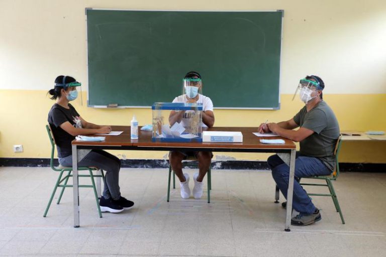Elecciones en Galicia y Euskadi: así se viven los primeros comicios con la sombra del Covid