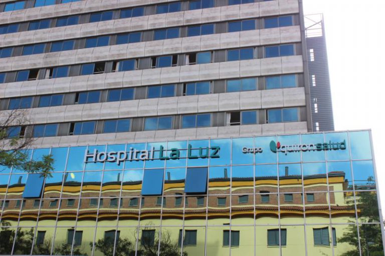 El Hospital La Luz se mantendrá totalmente operativo durante el verano
