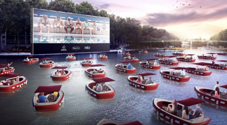 París instala un cine flotante en aguas del río Sena