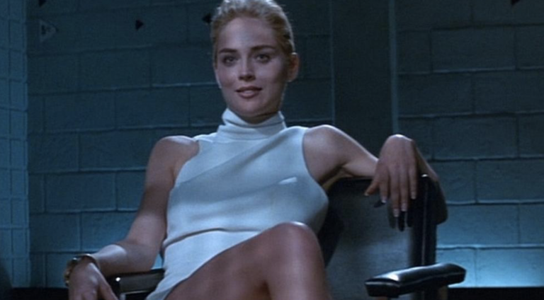Sharon Stone sorprende a sus seguidores posando sin maquillaje a los 62 años