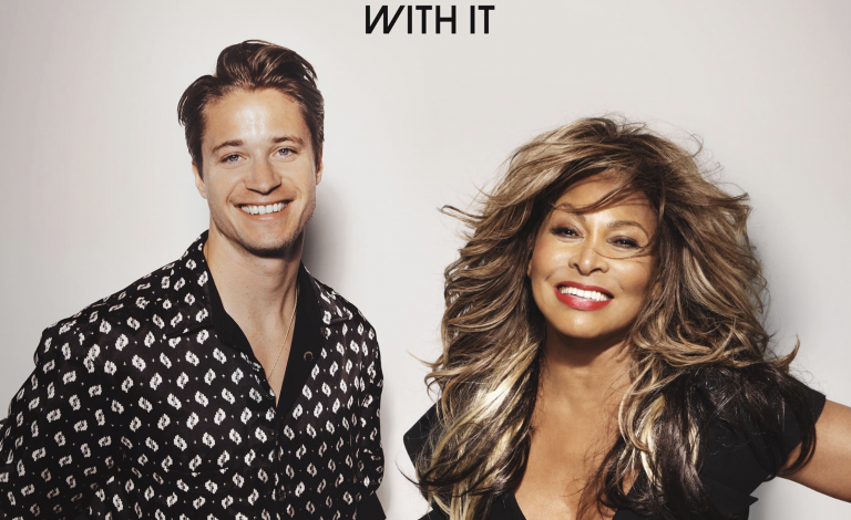 Tina Turner regresa a la música a sus 80 años