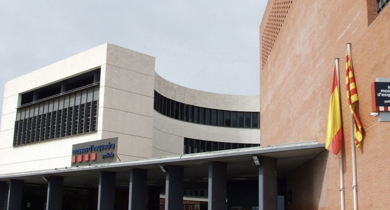 Los Mossos encuentran el cadáver de un bebé en una calle de Barcelona