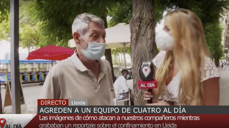 Agreden en pleno directo a un equipo de 'Cuatro al día' en Lleida