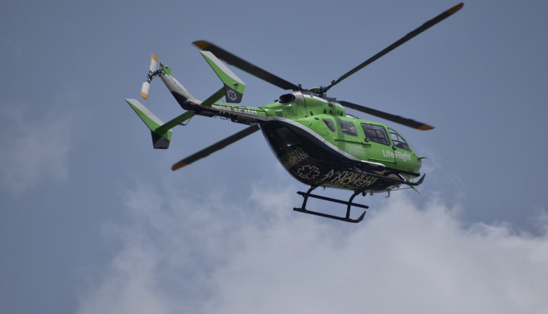 Dos fallecidos en un accidente de helicóptero en Pedrera (Sevilla)