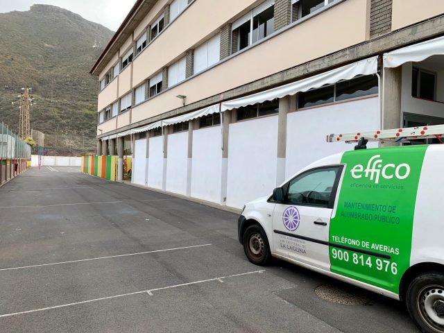 Effico en el colegio de Tejina