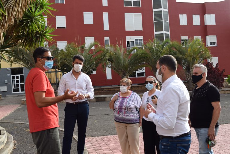 El Gobierno municipal refuerza el contacto directo con los vecinos y vecinas en los barrios del municipio