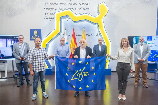 Foto de familia de los socios del LIFE Nieblas