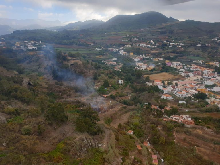 El Cabildo prohíbe los fuegos artificiales, las barbacoas y las quemas por peligro de incendio en Gran Canaria hasta el 30 de septiembre