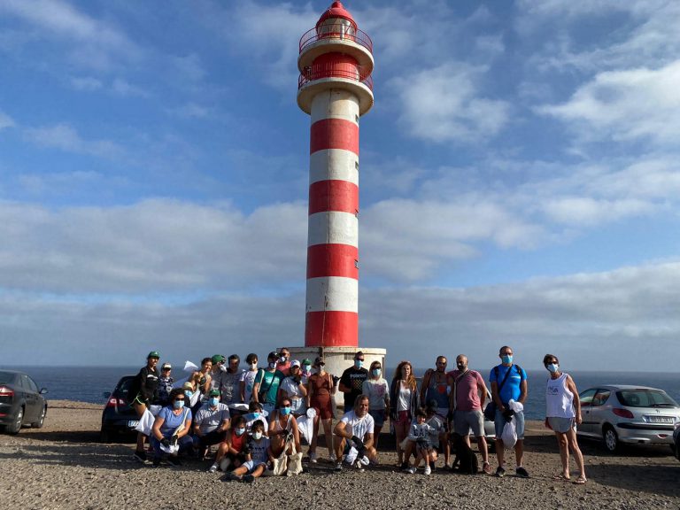 Jornada de Voluntariado Ambiental en la zona costera del Faro de Sardina de Gáldar