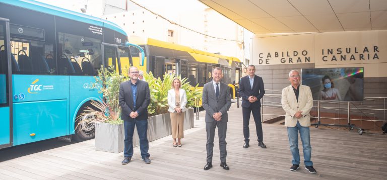 La imprudencia de bañarse con bandera roja causa el 80 % de los 133 ahogamientos que se han producido en Canarias en dos años