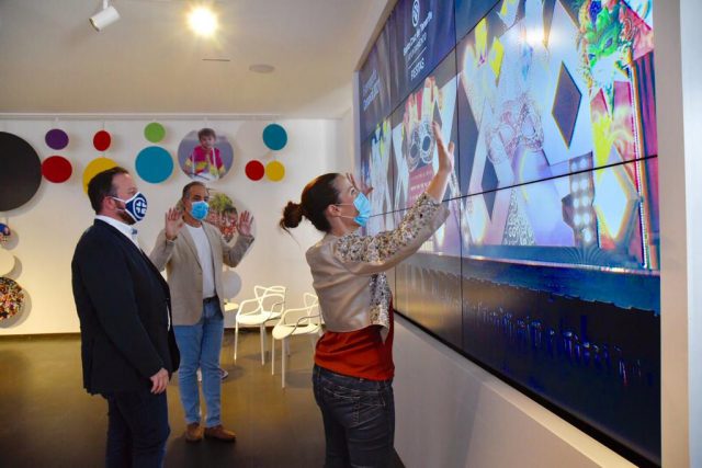 Presentación escenario del Carnaval