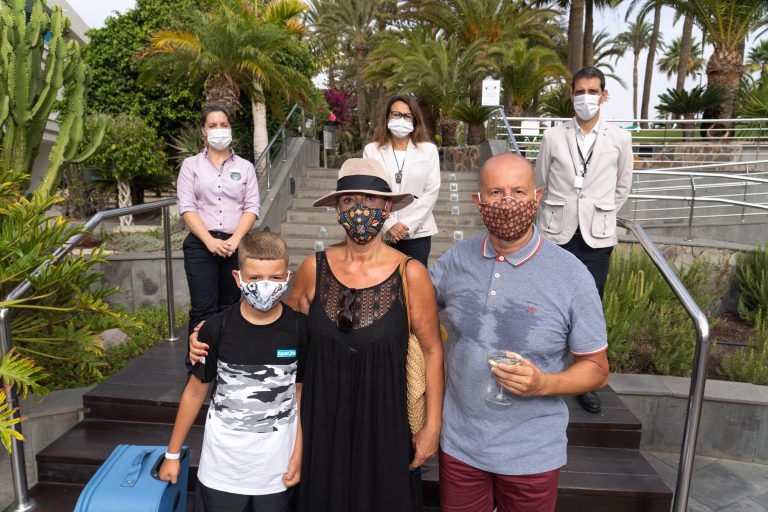 El hotel Abora Interclub Atlantic by Lopesan Hotels alcanza el 60 % de ocupación en los primeros cinco días desde su reapertura 