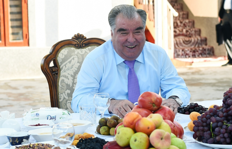 La obesidad en los políticos es un síntoma de corrupción, según un estudio