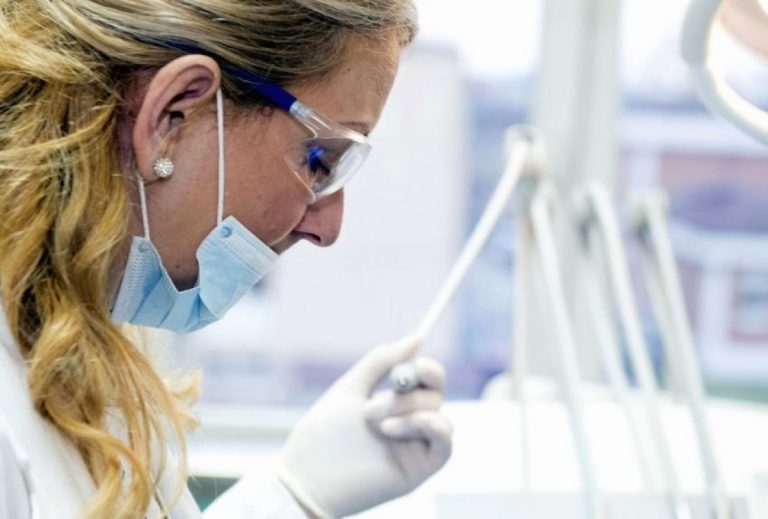 Navarra registra 127 casos positivos por Covid-19 y ocho nuevos ingresos hospitalarios