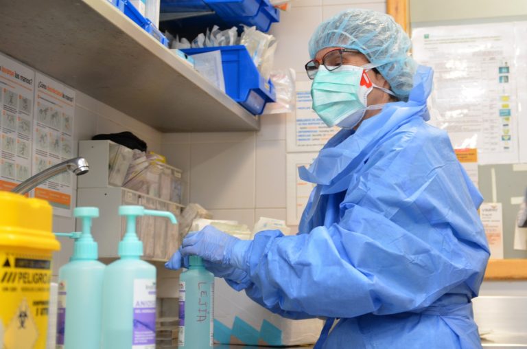 Más de 3.500 jóvenes de 22 a 25 años serán citados en A Coruña para pruebas PCR