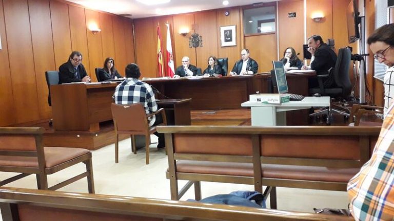Condenado a ocho años de cárcel por abusar de un adolescente de 14 años