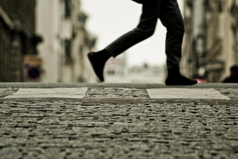 Tu móvil sabrá si estas borracho analizando la forma de andar