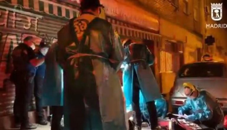 Herido muy grave un hombre al ser apuñalado en la calle en Madrid