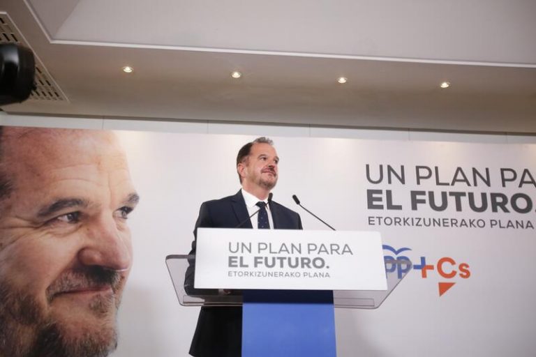 Iturgaiz ve normal que el acuerdo de PNV y PSE genere 