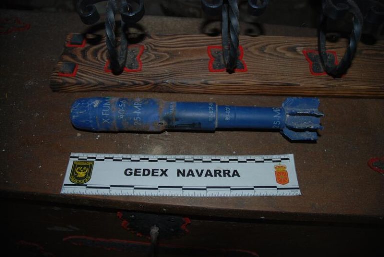 La Guardia Civil destruye dos artefactos explosivos localizados en Lizárraga y Mendigorría (Navarra)